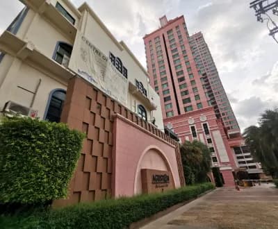 Aguston Sukhumvit 22