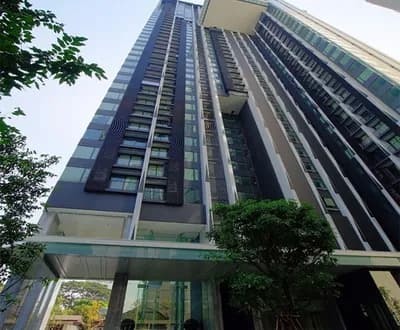 Edge Sukhumvit 23