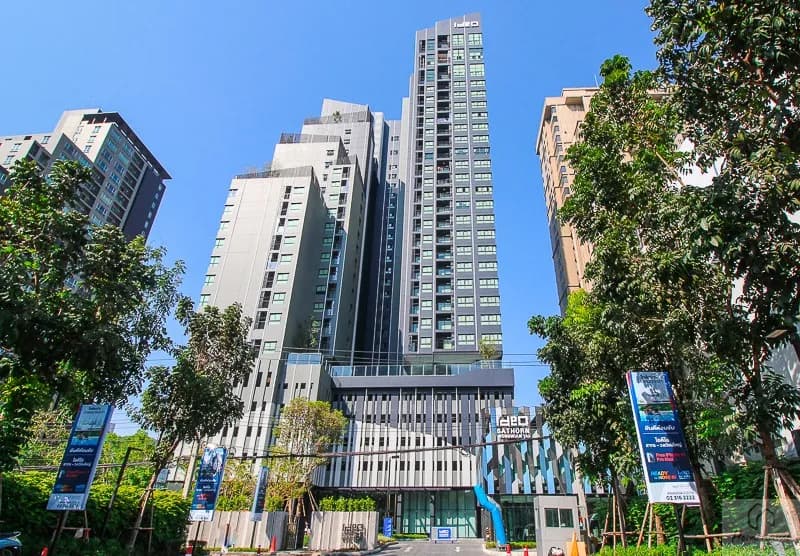 Ideo Sathorn-Wongwian Yai