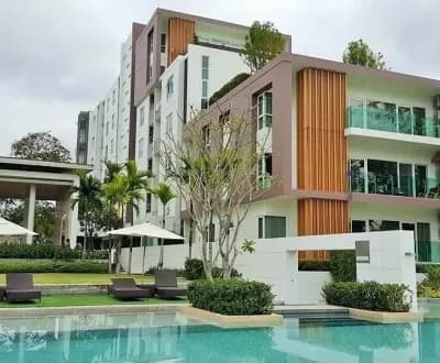 North 8 Condo @ Serene Lake