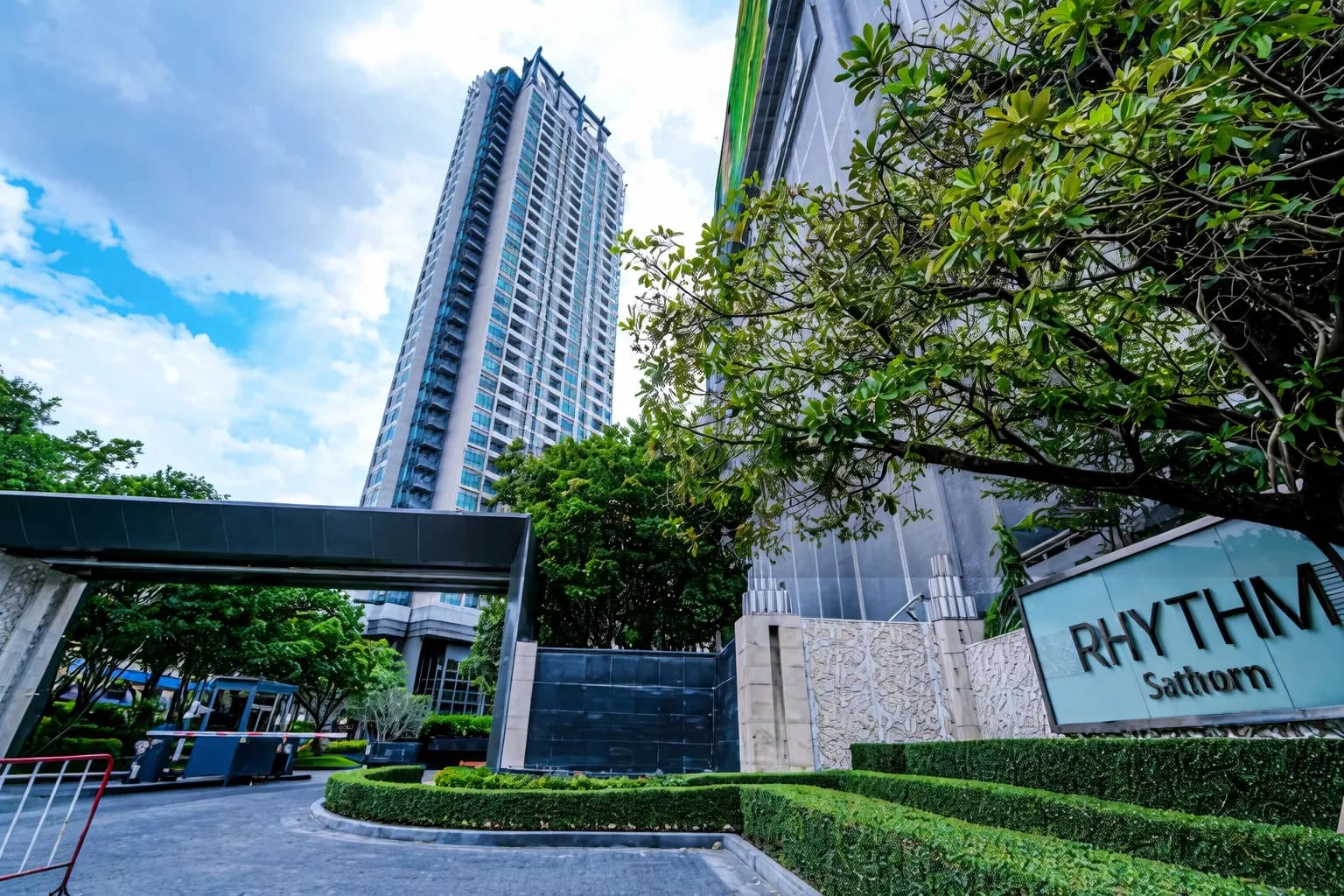 Rhythm Sathorn