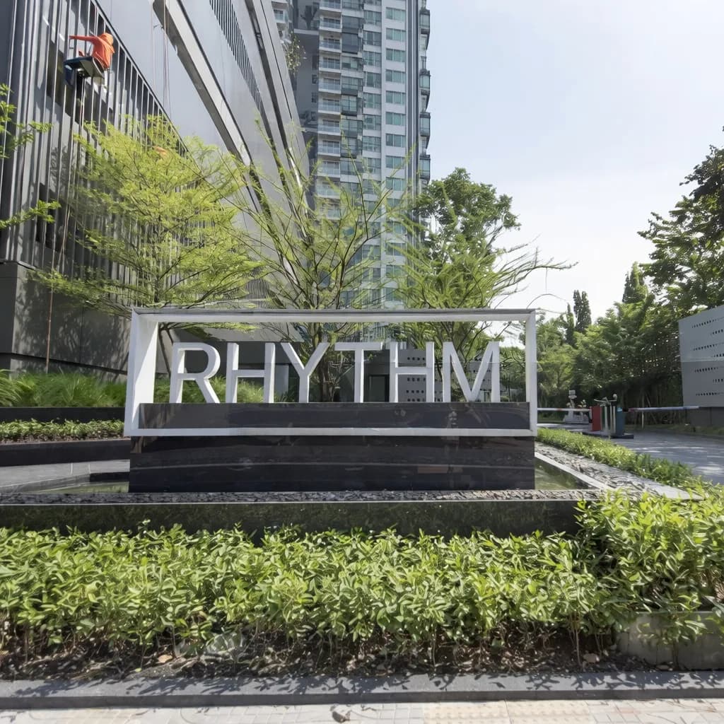 Rhythm Sukhumvit 42